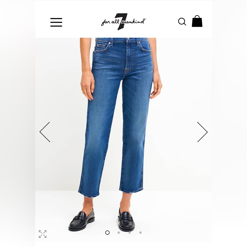 7forallmankind high waisted cropped straight leg jeans in distressed authentic